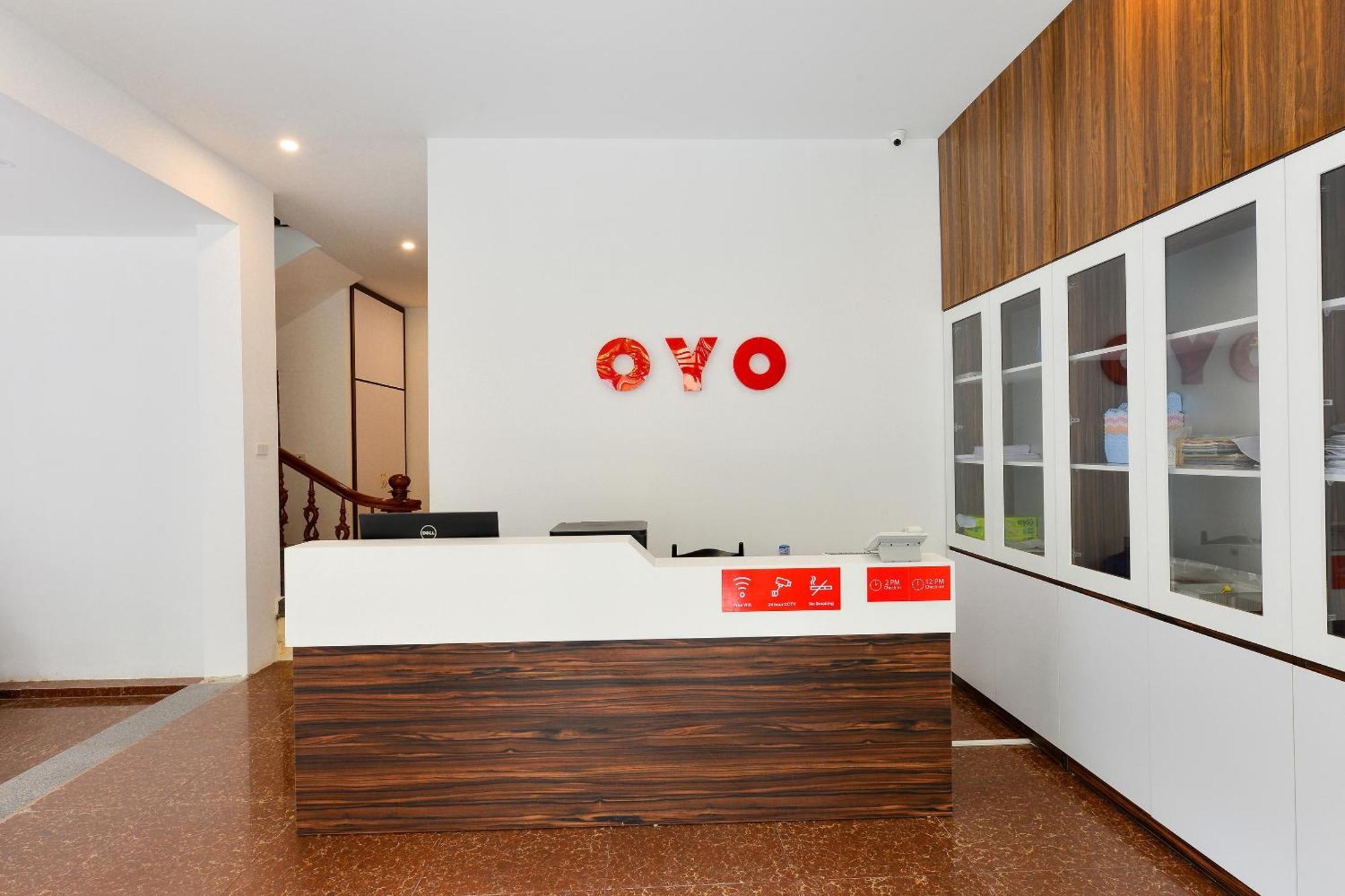 Oyo 317 Kim Cuong Hotel 2 Hanoi Esterno foto