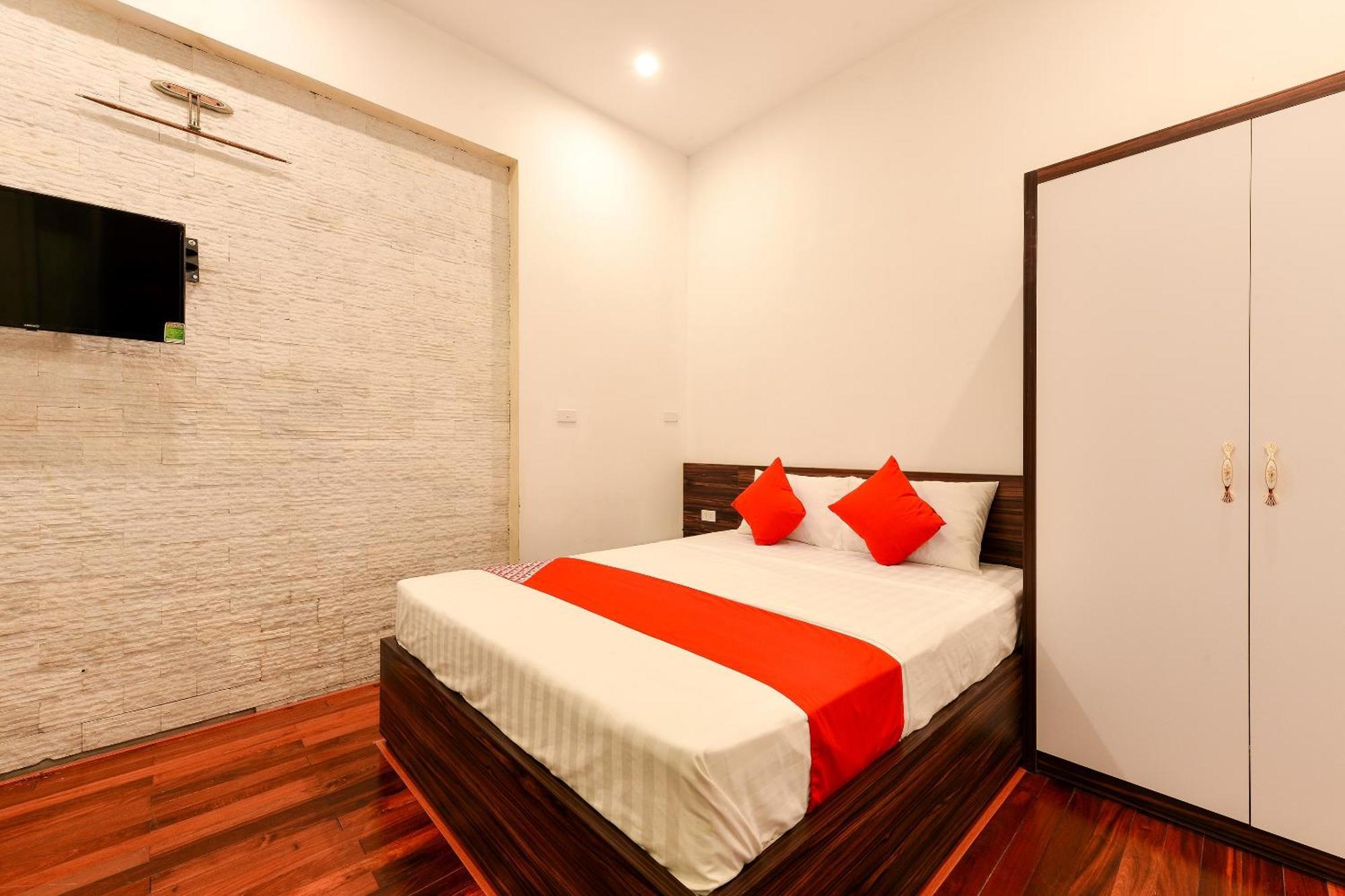 Oyo 317 Kim Cuong Hotel 2 Hanoi Esterno foto