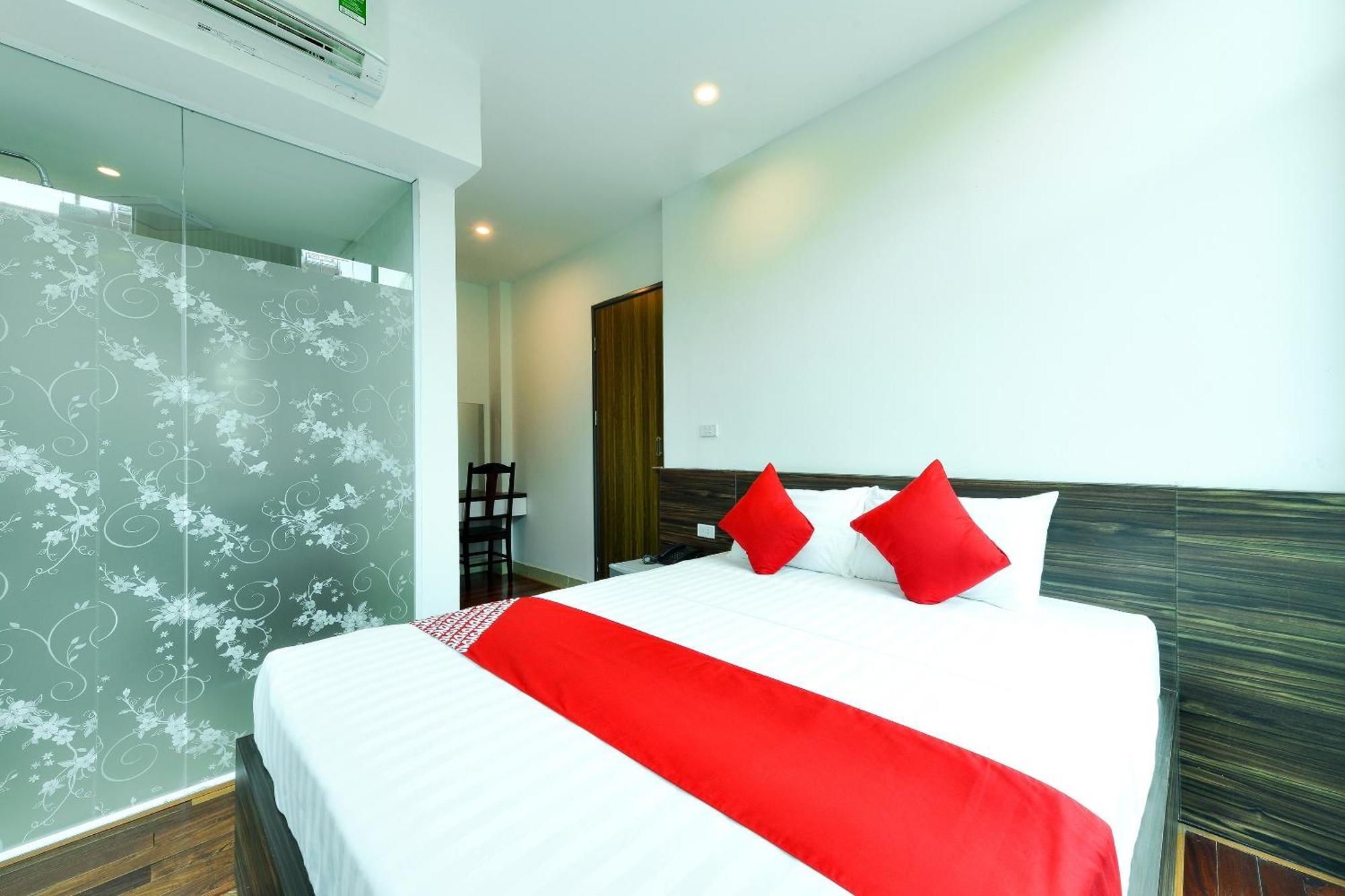 Oyo 317 Kim Cuong Hotel 2 Hanoi Esterno foto